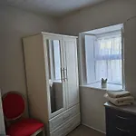 別荘 - 135 Bohermore